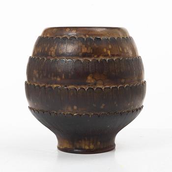 Wilhelm Kåge, a stoneware Farsta vase, Gustavsberg Studio, Sweden 1950.
