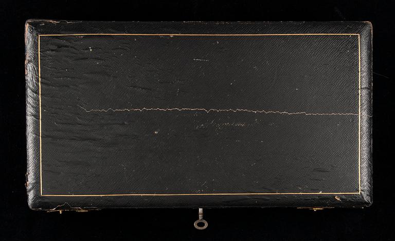 TOILETTISETTI, 6 osaa, hopeaa, Birmingham, 1918-1919.