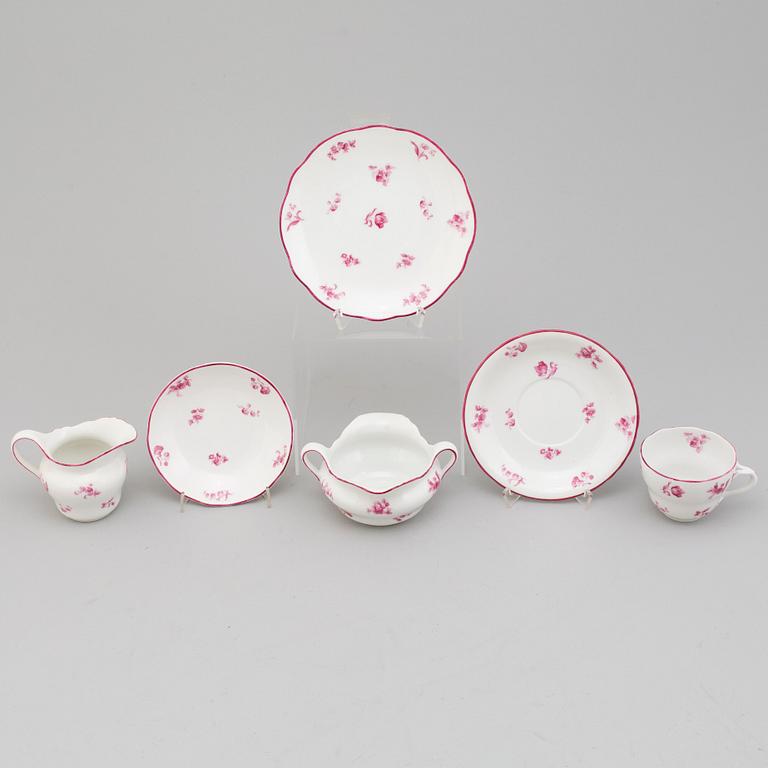 KAFFESERVIS, 43 delar, porslin, Rörstrand omkring 1900.