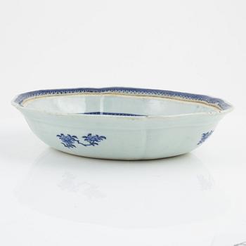 A blue and white vegetable tureen without cover, and a  blue and white serving dish, Qing dynasty, Qianlong (1736-95).