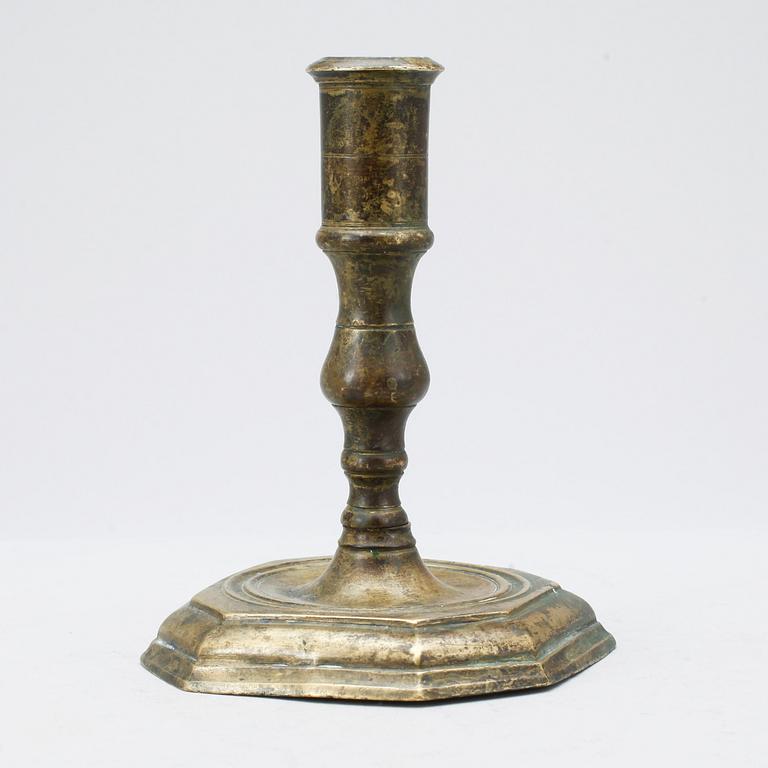 LJUSSTAKE, mässing, barock, 1700-tal.