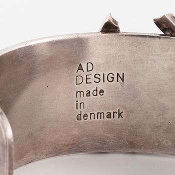 AD DESIGN, J. Andersson och Erik Dennung, Köpenhamn, Danmark, 1970-tal, en armring.