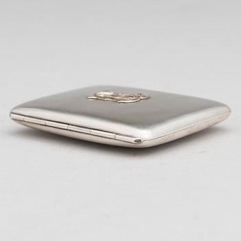 SAVUKERASIA, hopeaa, jossa 27. Jääkäripataljoonan risti. Suomalaiset tarkastusleimat, Helsinki 1928.