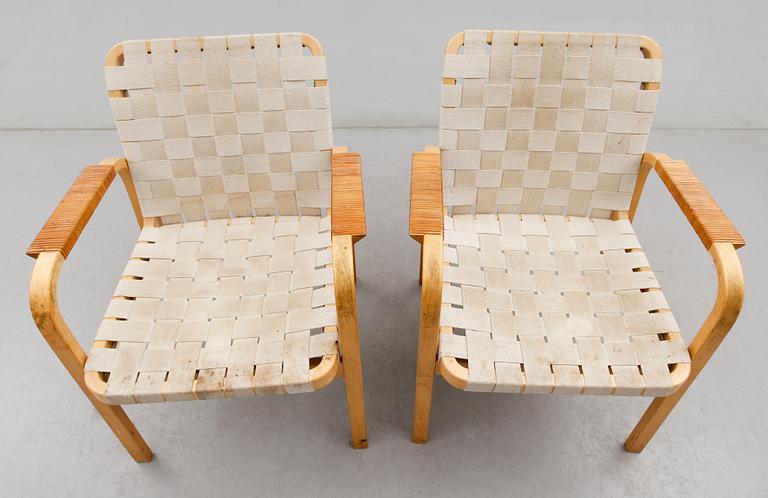 KARMSTOLAR, 1 par, modell 45, Alvar Aalto, Artek, 1900-talets andra hälft.