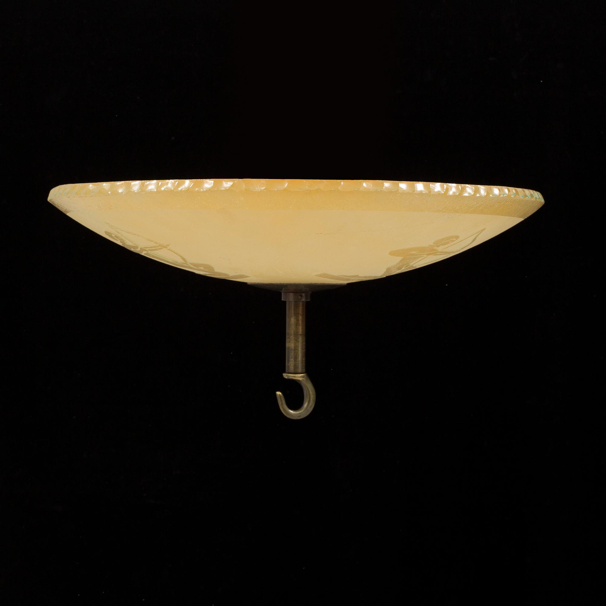 A 1920 / 30s Art Deco plafond for chandelier.