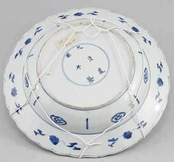 SKÅLFAT, porslin, Kina, 1600/1700-tal.