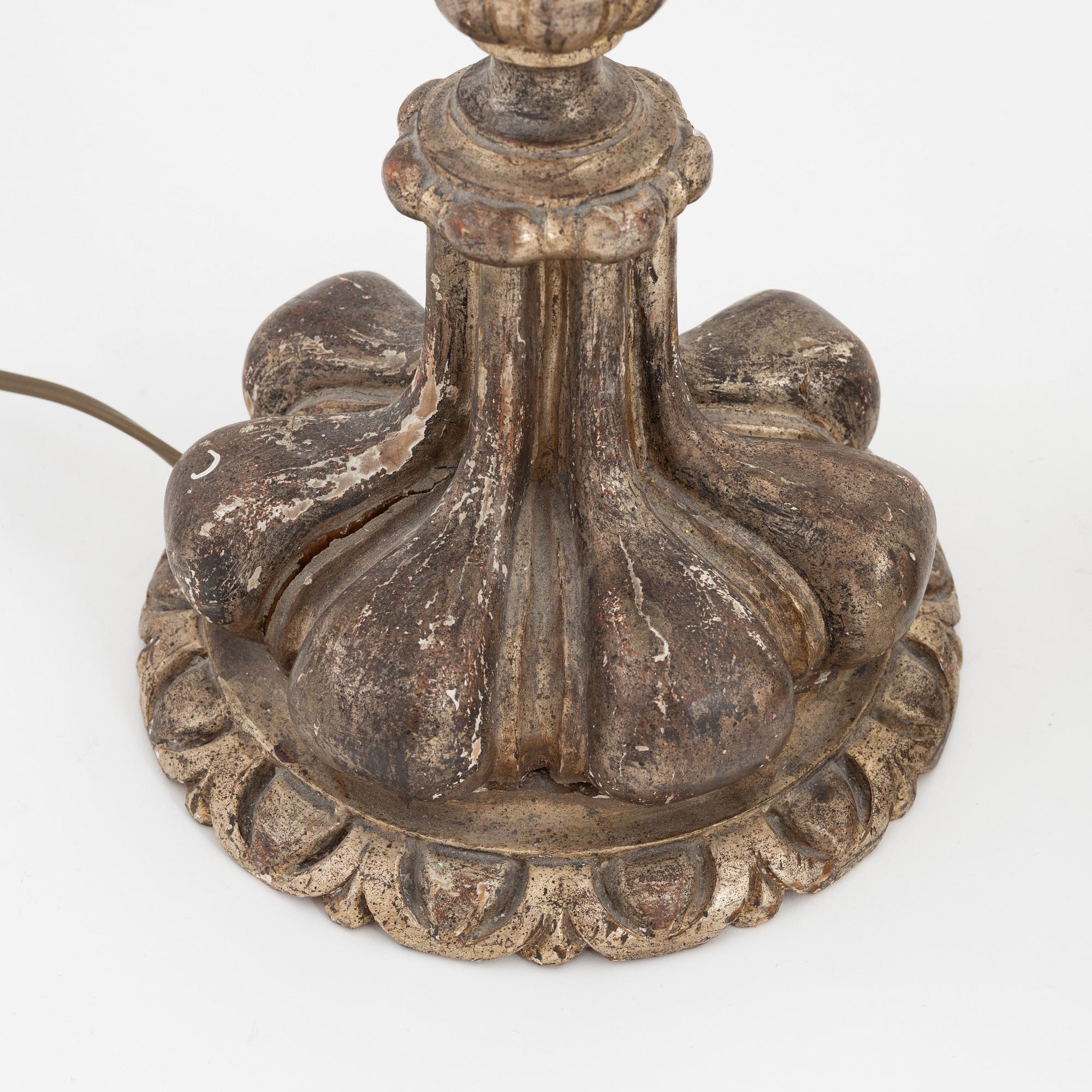 Lampfötter, ett par, förgyllt skultperat trä. Paoletti, Italien, Florens, 1900-tal.