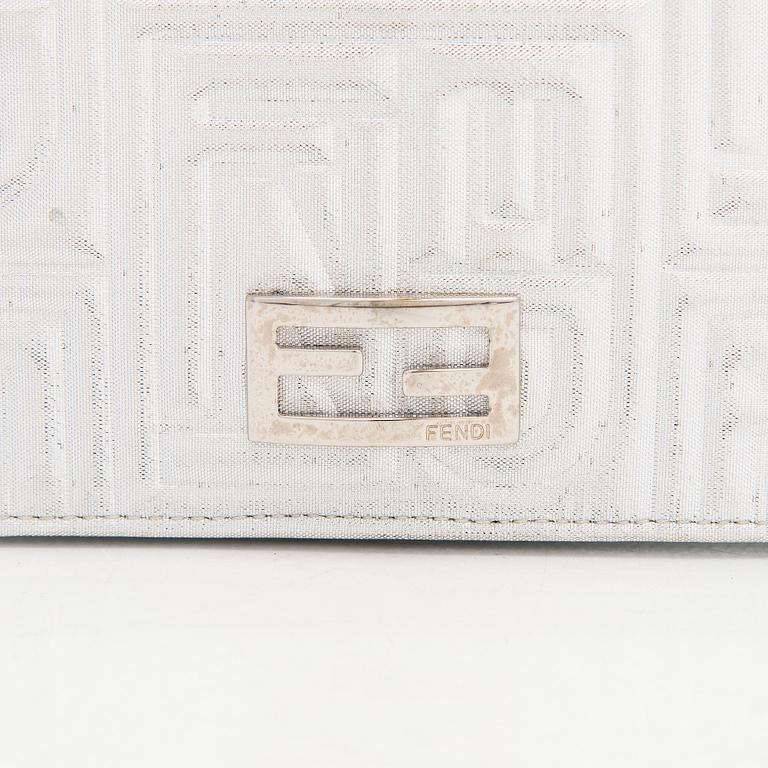 Fendi, A 'wallet on chain', bag.