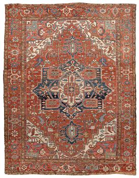 272. A carpet, antique, Heriz, ca 386 x 297 cm.