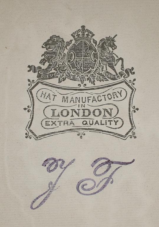 CYLINDERHATTAR I ASK, 2 st, 1800/1900-tal.