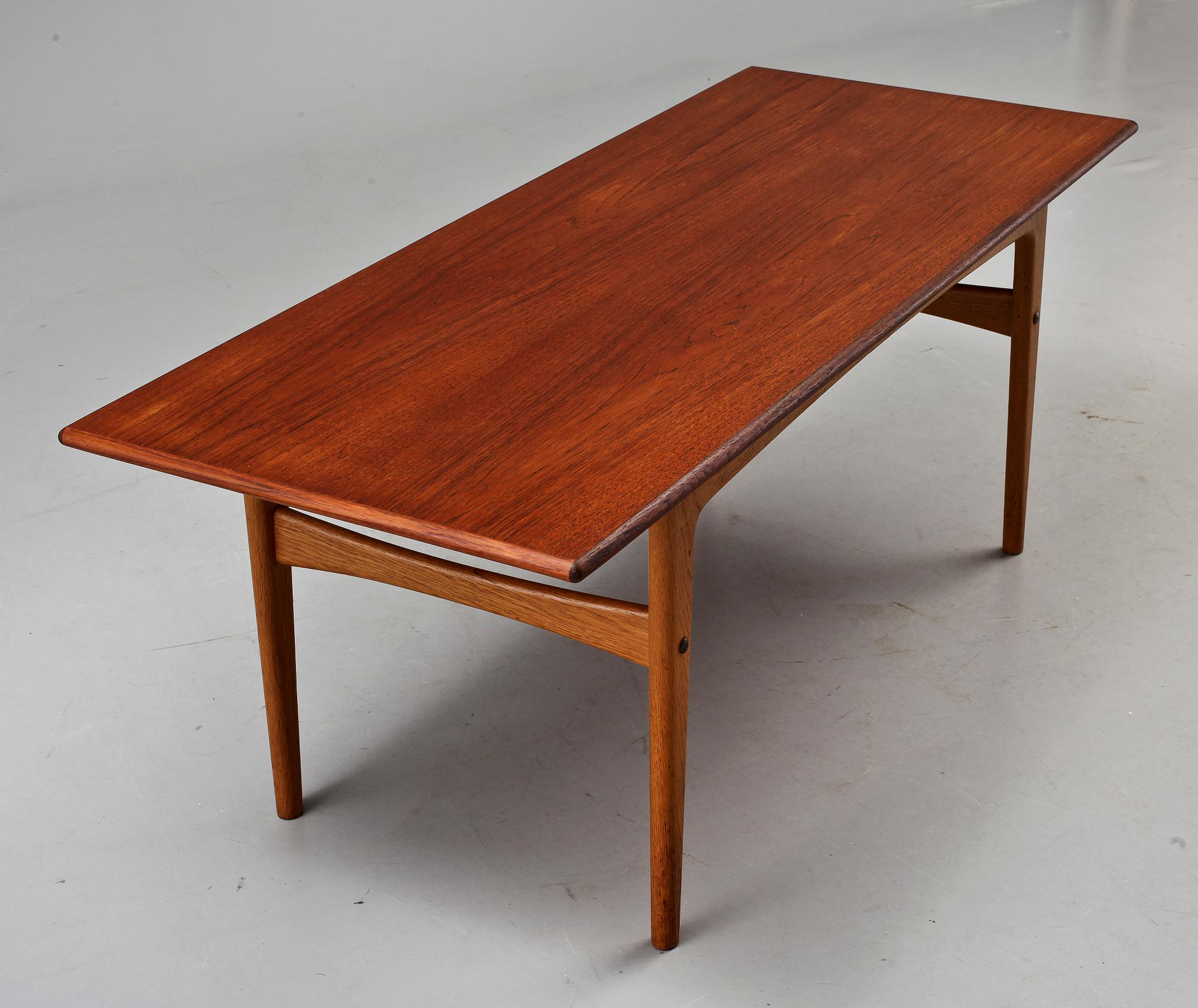 SOFFBORD, 1900-talets mitt.