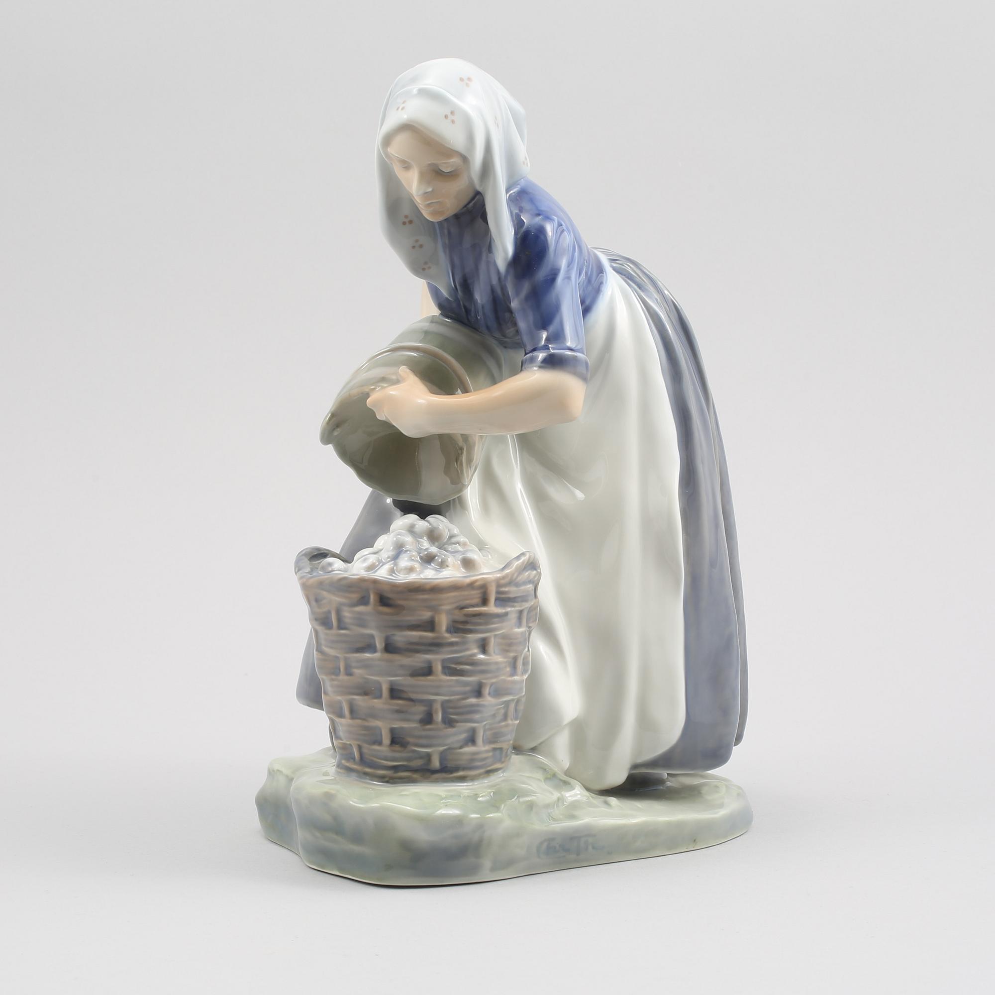 FIGURIN, porslin, Christian Thomsen, Royal Copenhagen, 1900-talets andra hälft.