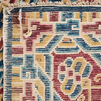 MEDITATION RUG. Semi-antique China. 205 x 69,5 cm.