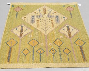 MATTO, A RUG/A TAPESTRY, flat weave, ca 156,5-159 x 117-119 cm, Poland second half of the 20th century.