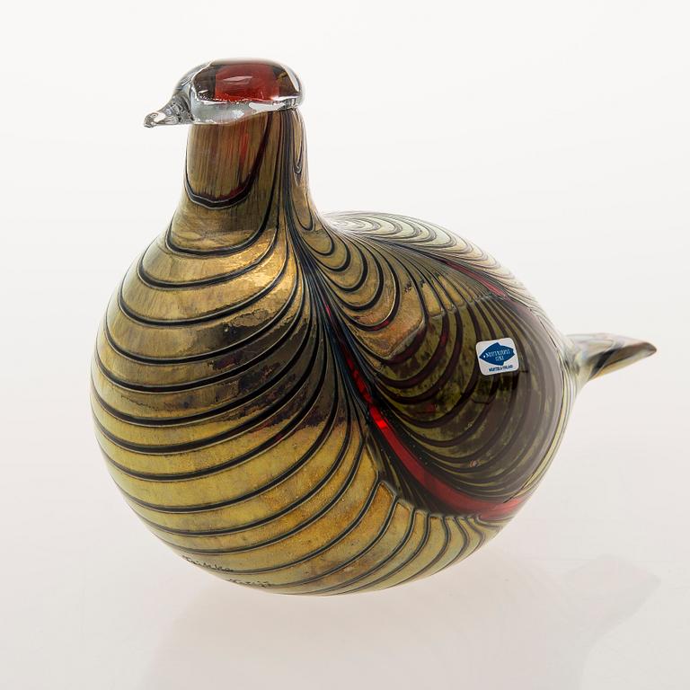 OIVA TOIKKA, Two glass birds, signed.
Nuutajärvi, Finland.