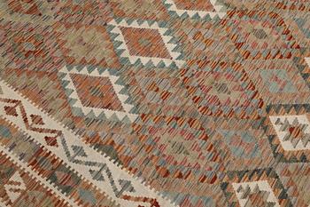 A Kelim carpet, 251 x 246 cm.