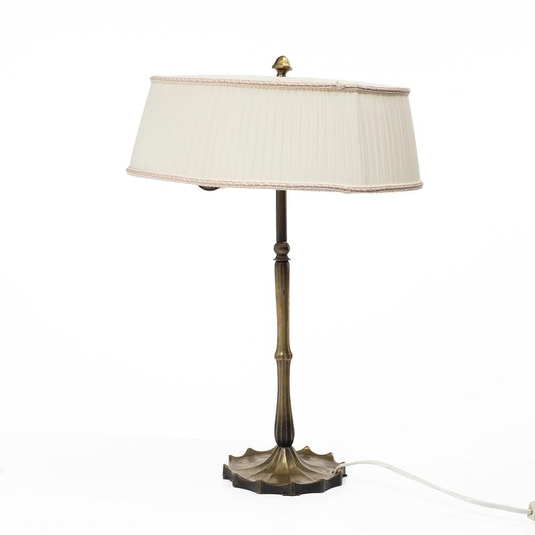A table lamp, first half of the 20th century.