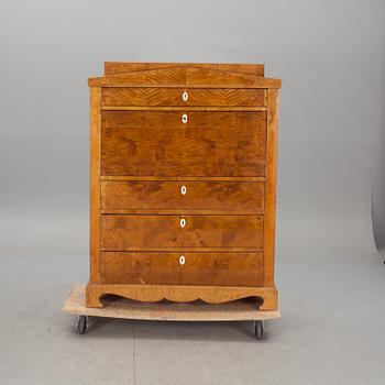 CHIFFONJE, Karl Johan. 1800-talets mitt.