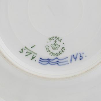 Royal Copenhagen, servisdelar, 12 st, porslin, "Musselmalet", Danmark.