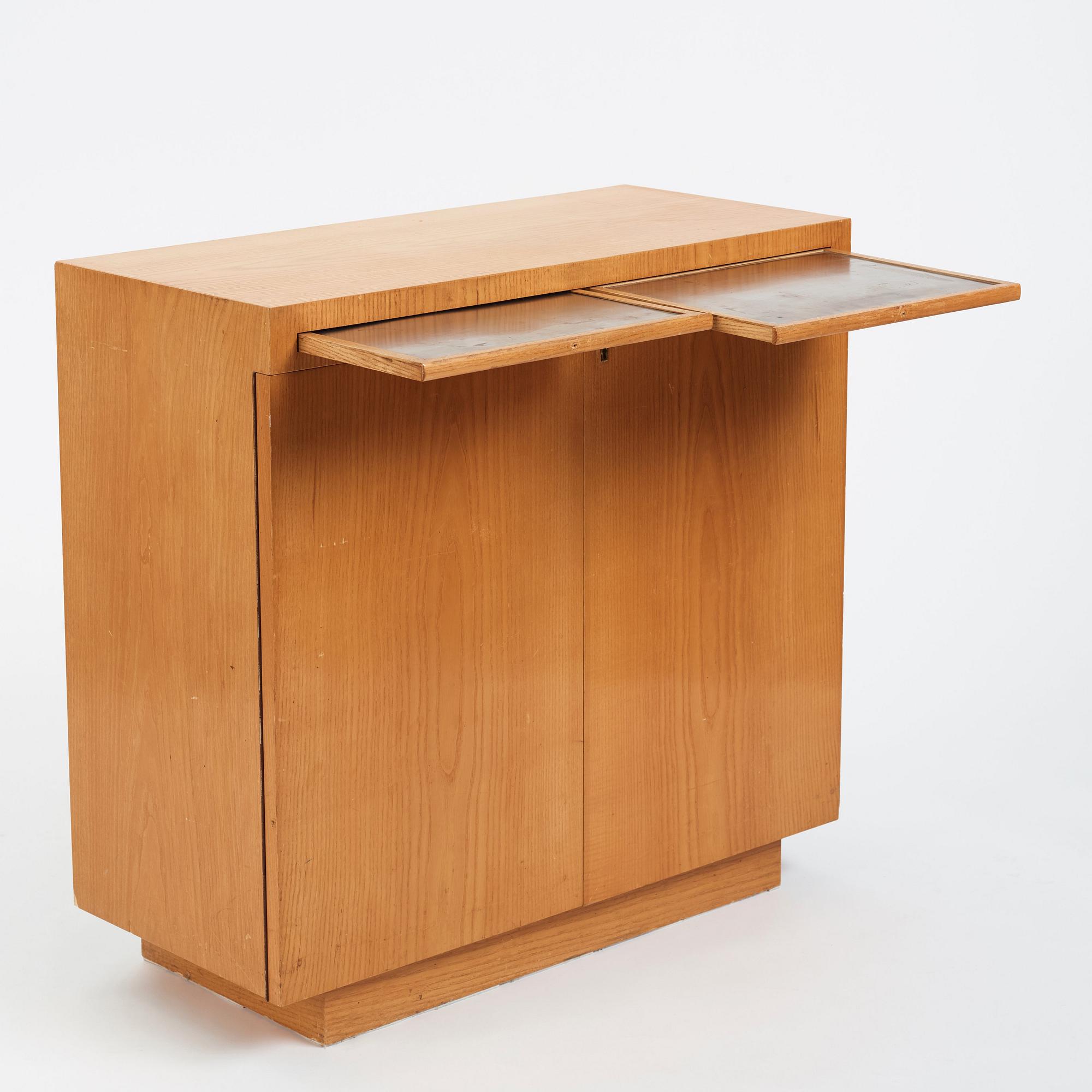 Uno Åhrén, a cabinet, cabinet maker Jörgen Andersson, Sweden, ca 1930.