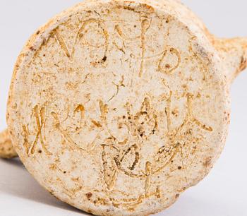 RAIJA TUUMI, maljakoita, 3 kpl, samottia, signeerattu  ARABIA, RT -61, 1970, 1972.