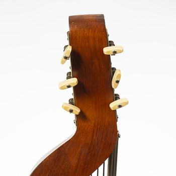 12-string lute, Alfred Brock, Stockholm, 1929.