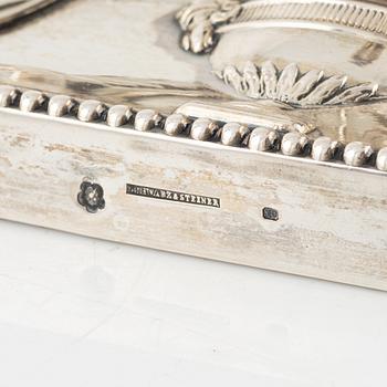 Ljusstakar ett par, silver, Louis XVI-stil, Wien, Österrike, omkring år 1900.