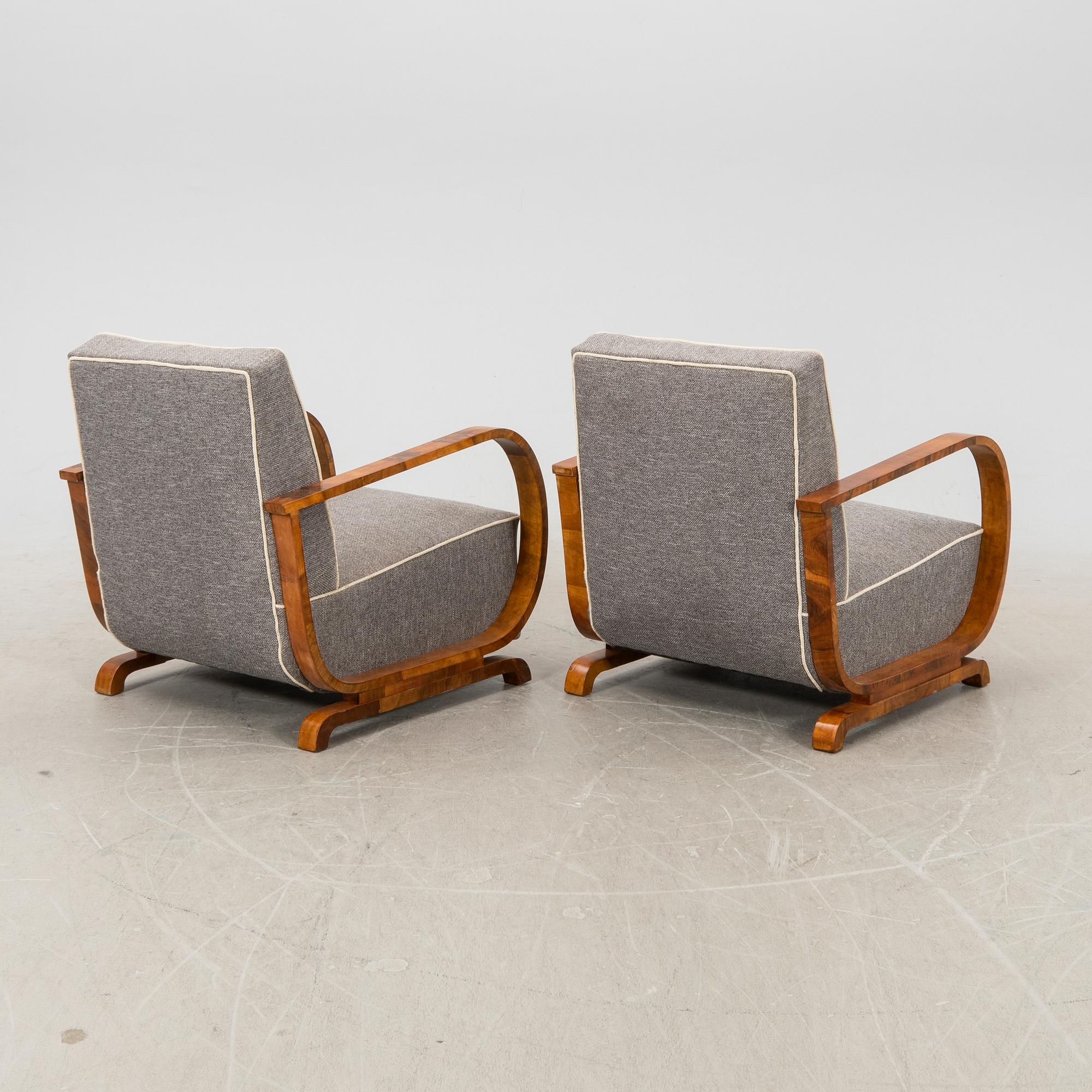 Chairs, a pair of Art Deco from the first half of the 20th century.