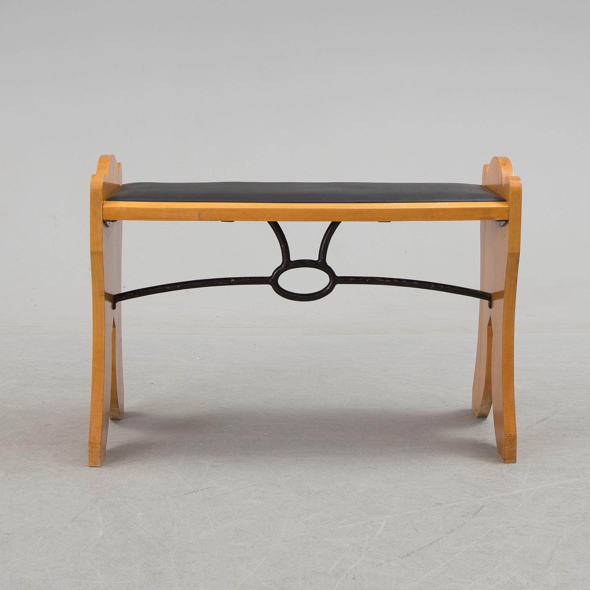 PIANOPALL, 1900-talets mitt.