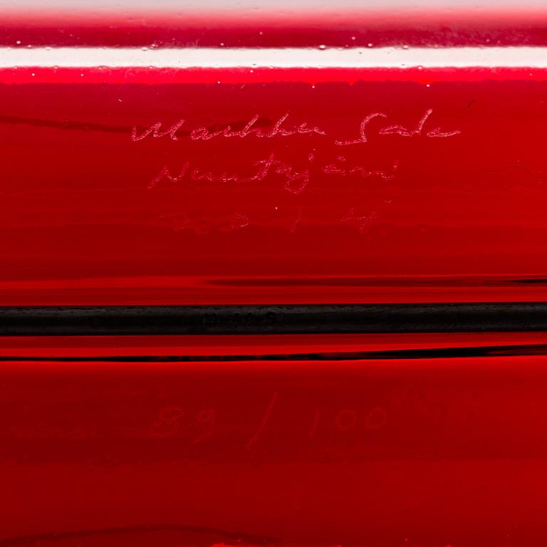 Markku Salo, glass sculpture, year dog, signed Markku Salo, Nuutajärvi 2014, numbered 89/100.