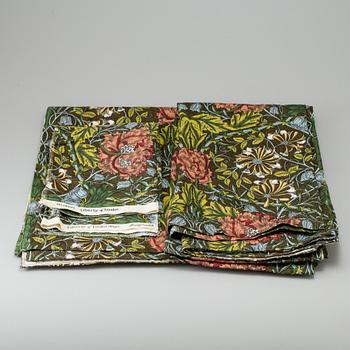 Curtains and tablecloth, including William Morris 'Honeysuckle and Tulip' and 'Chrysanthemum', 20th Century.