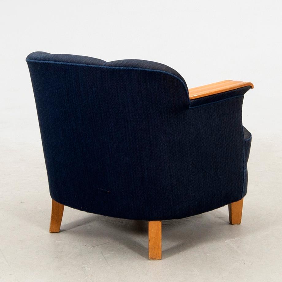 Armchair 1940s/50s.