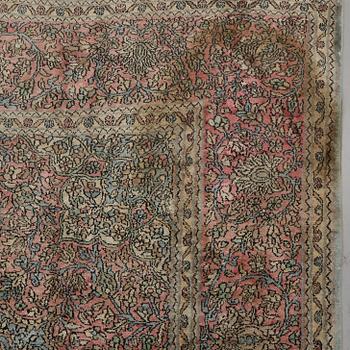 MATTA, Kashmir, old, 324 x 220 cm.