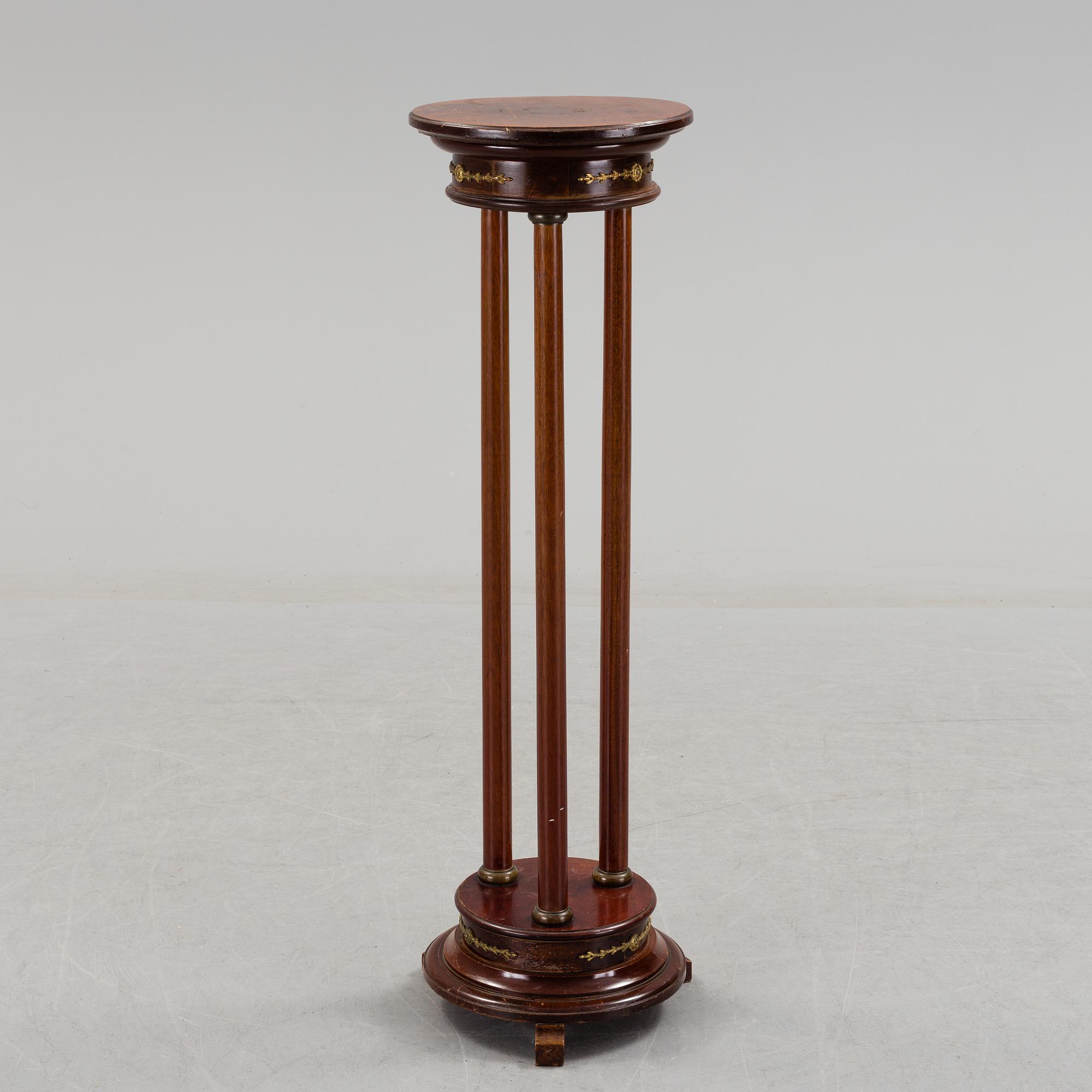 A PEDESTAL, Empire-style, first half of the 20th century.