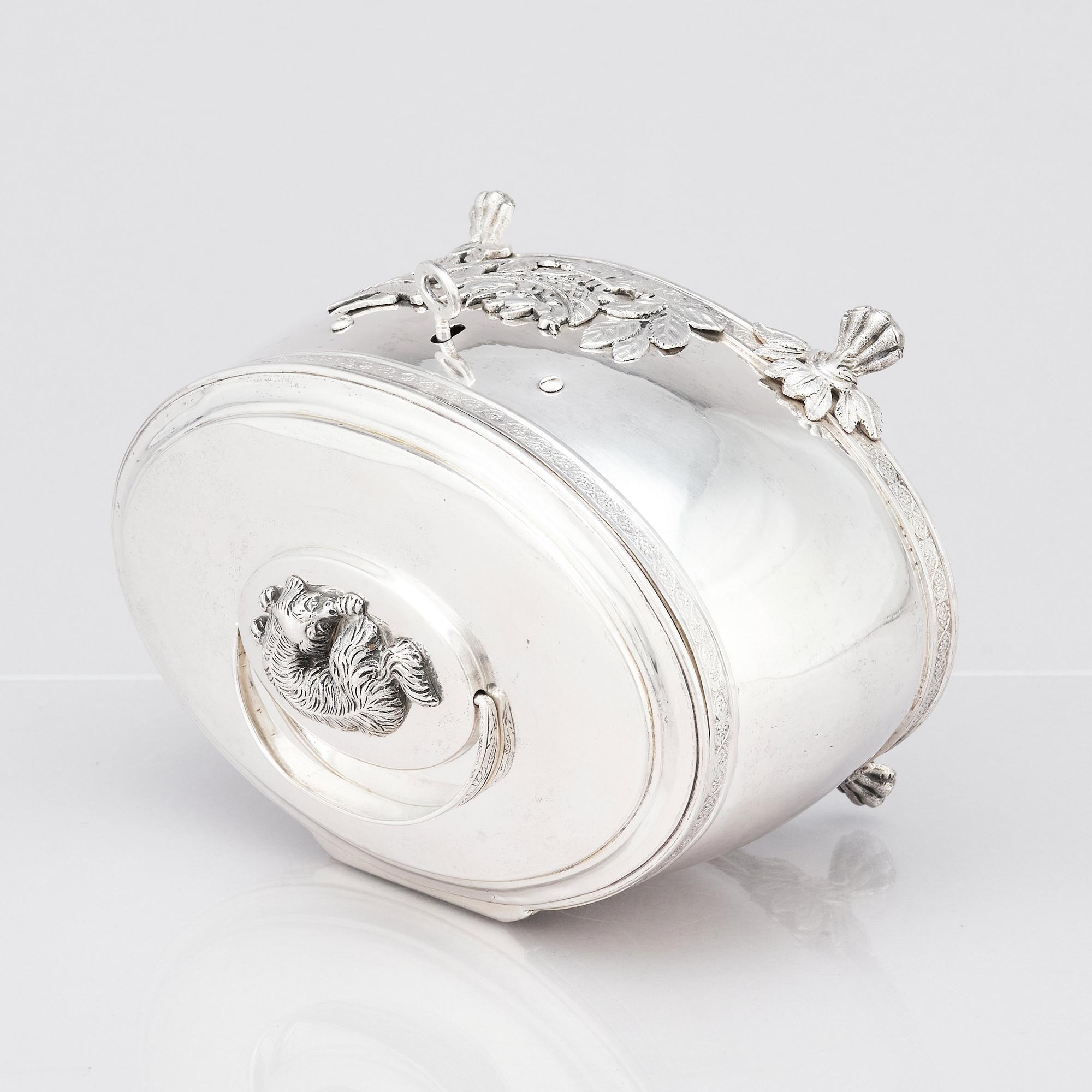 A Swedish 19th century silver sugar-casket, marks of Henrik Christoffer Klint the younger, Stockholm 1817.