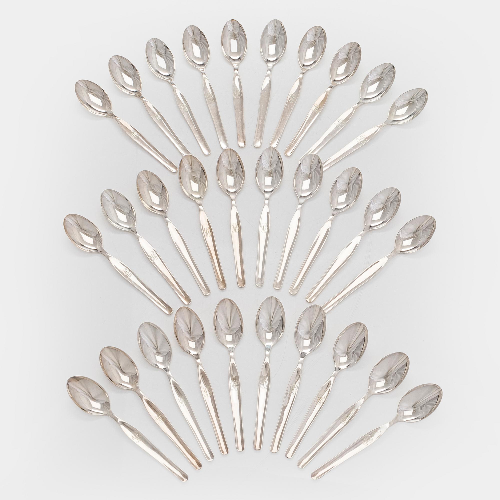 Tapio Wirkkala, lusikoita, "Tapio" 30 kpl hopeaa, Kultakeskus Hämeenlinna 1960-1970-luku.