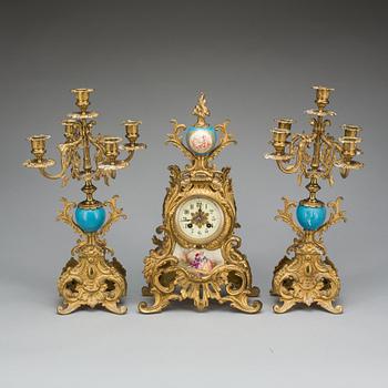 BORDSGARNITYR, 3 delar, nyrokoko, 1800/1900-tal.