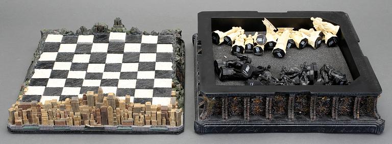 SCHACKSPEL, Weta workshop's..., 2005. Numrerad 510/1500.