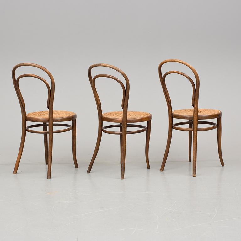 STOLAR, 3 st, etikettmärkta Thonet, omkring 1900.