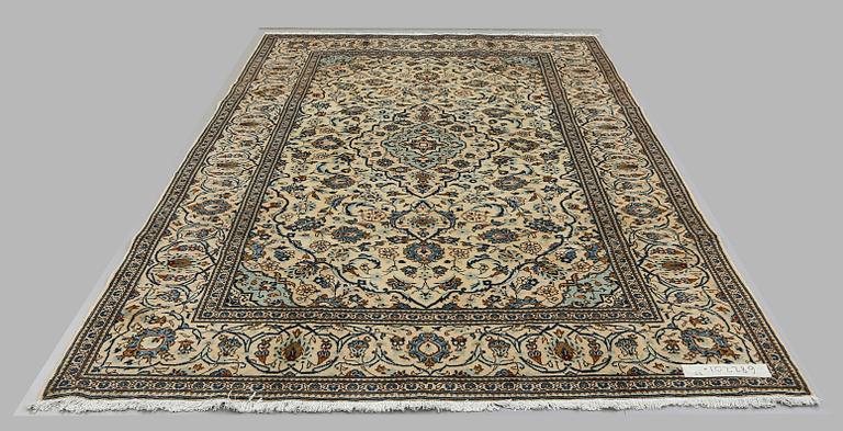 MATTA, Keshan, ca 306 x 198 cm.