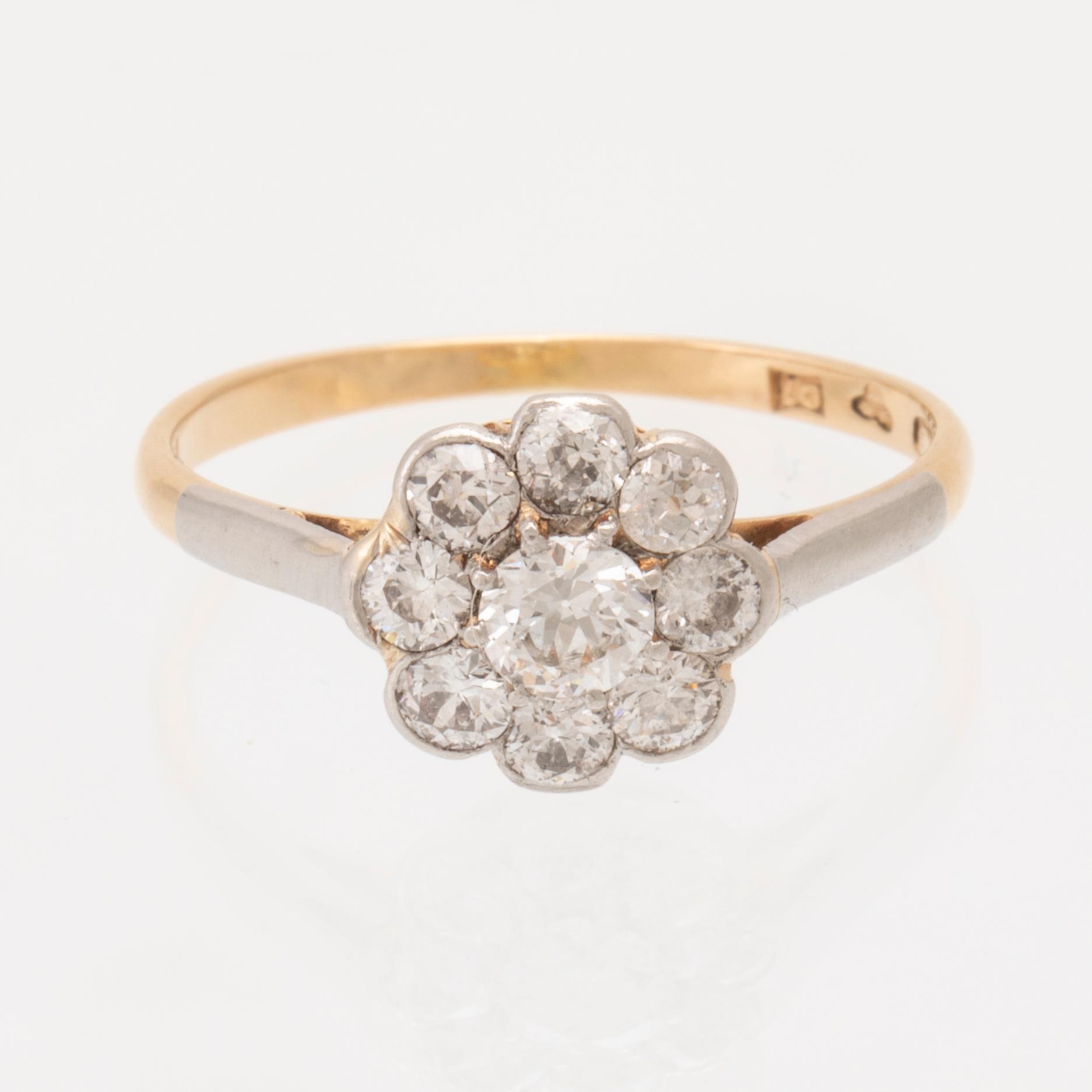 Ring Carmosé 18K red and white gold with round old-cut diamonds, K Anderson Stockholm 1918.