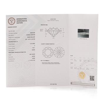 Earrings, single-stone earrings in 18K white gold with brilliant-cut diamonds, accompanied by IGI report.