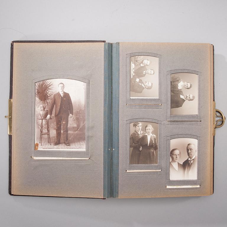 FOTOGRAFIALBUM, 5 st, ca 1900-1952.