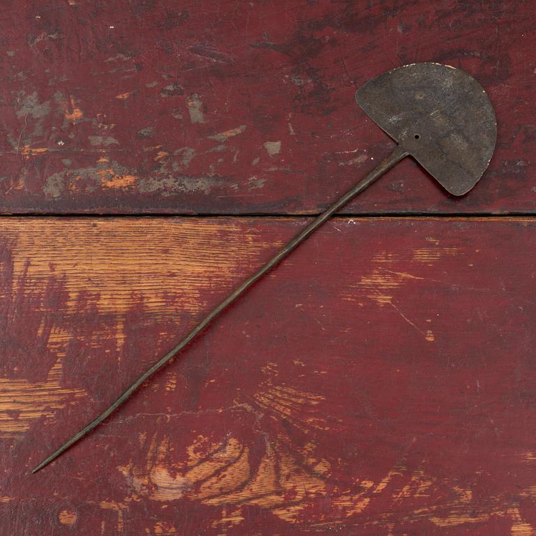 A dresser/cabinet, China, 20th century.