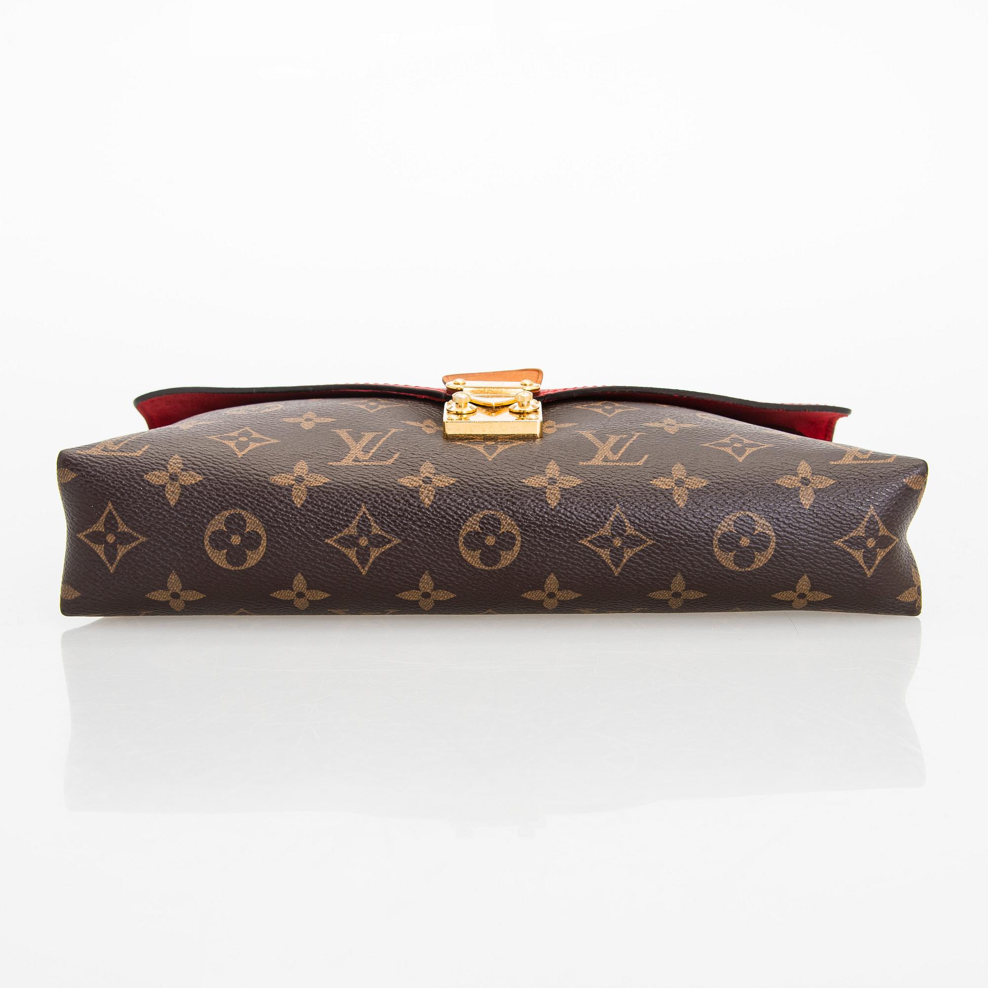 Louis Vuitton, a Monogram Canvas "Pallas Chain" bag.