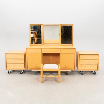 Bedroom furniture set, 4 pieces, late 20th century.