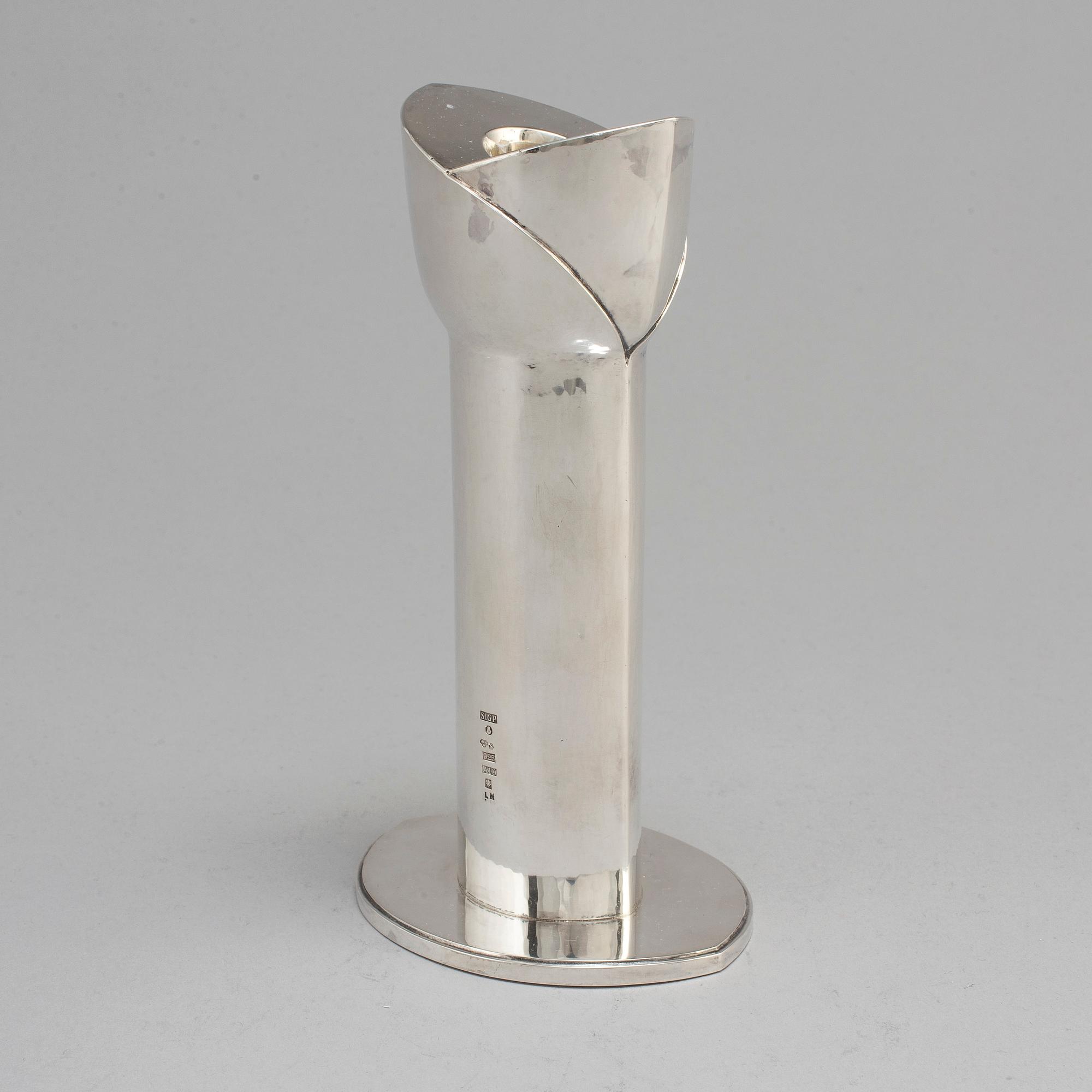SIGURD PERSSON. A sterling silver candlestick, Stockholm 1975.