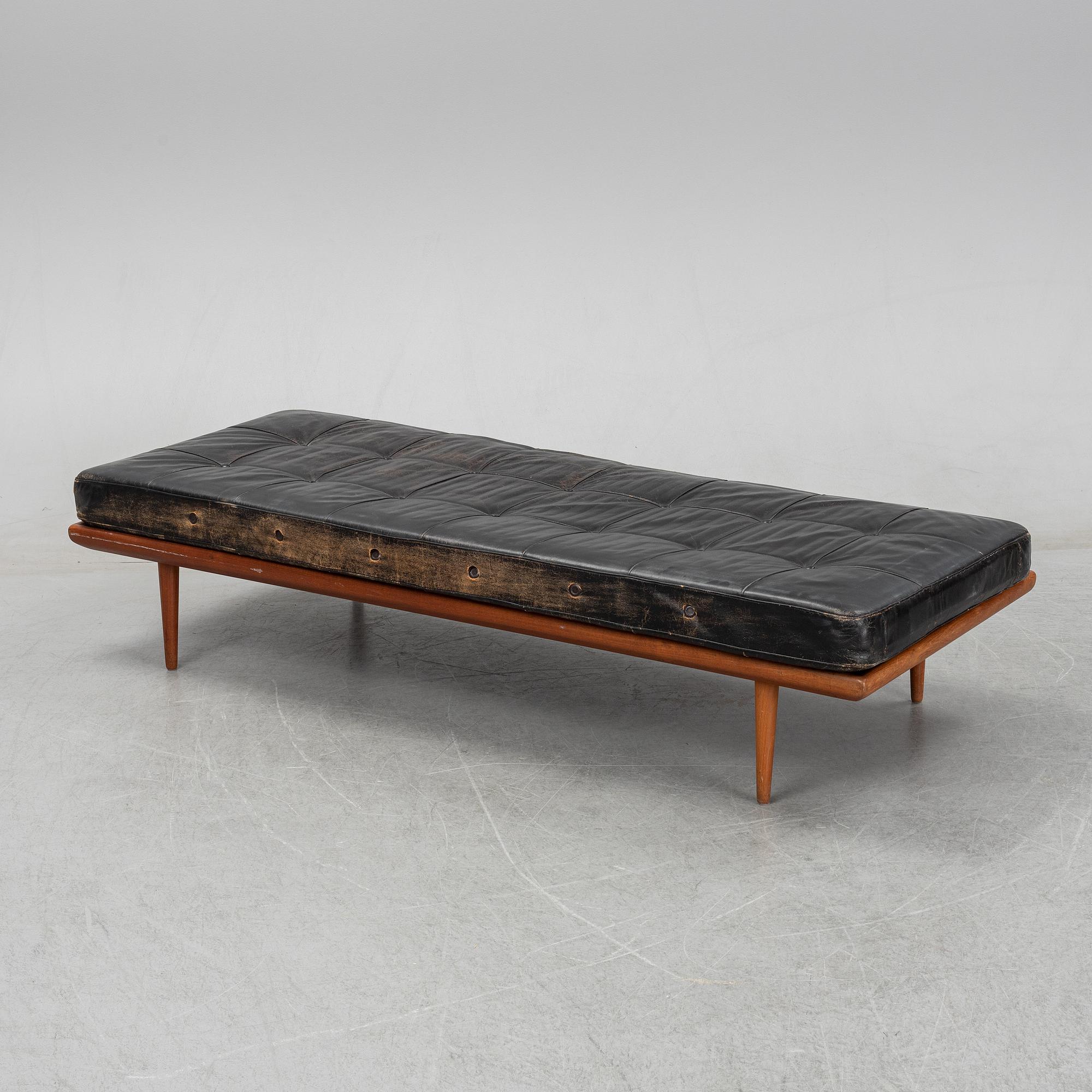 Peter Hvidt & Orla Mølgaard Nielsen, a 'Minerva' teak daybed, France & Son, Denmark, 1950's/60's.