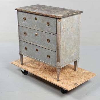 BYRÅ, gustaviansk stil, 1900-talets första del.