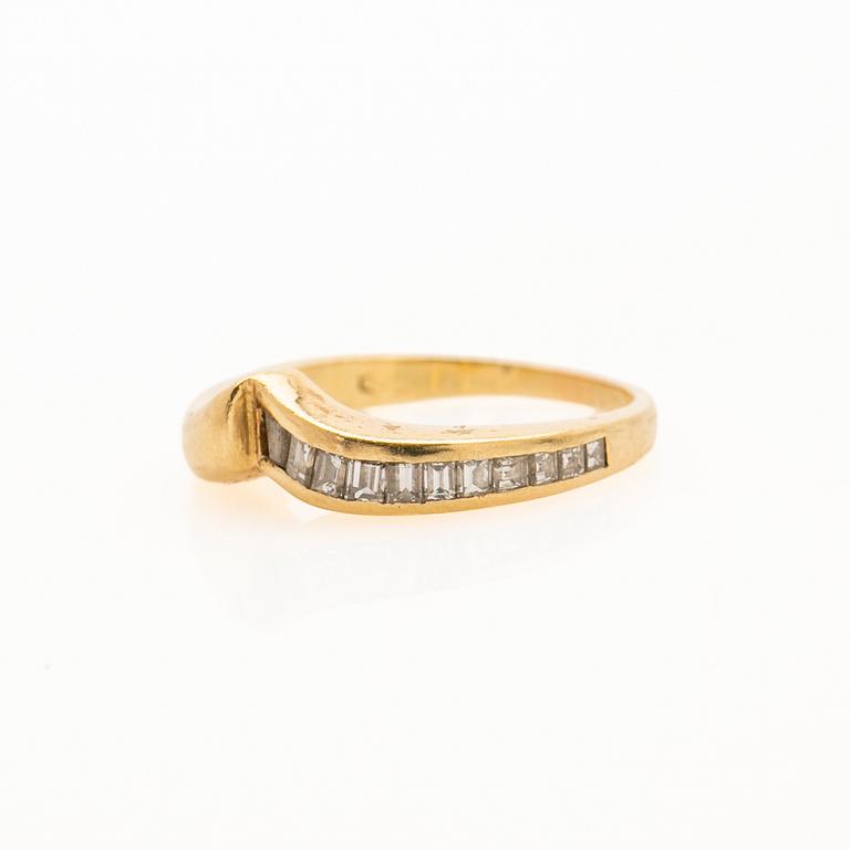 Ring, 14K gold with diamonds, Willy Wiemann.